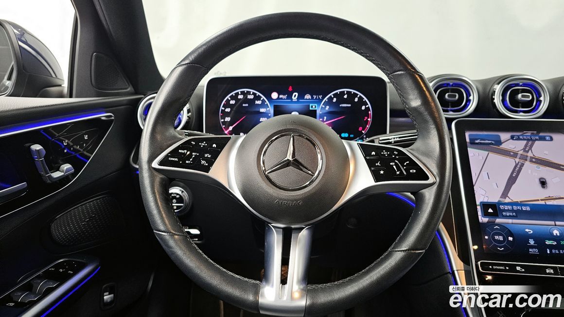 Mercedes-Benz C-Class 2022