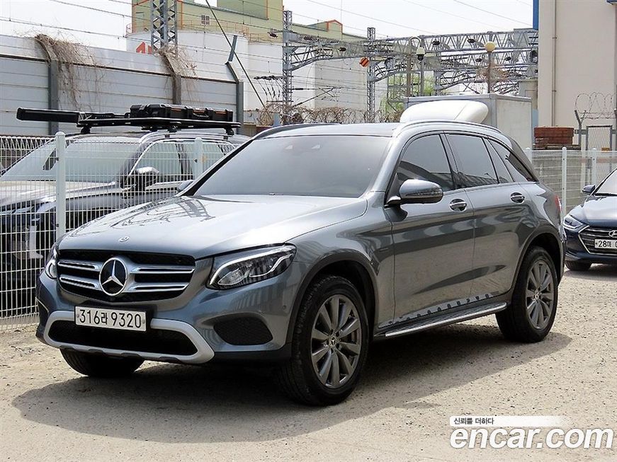 Mercedes-Benz GLC-Class 2019