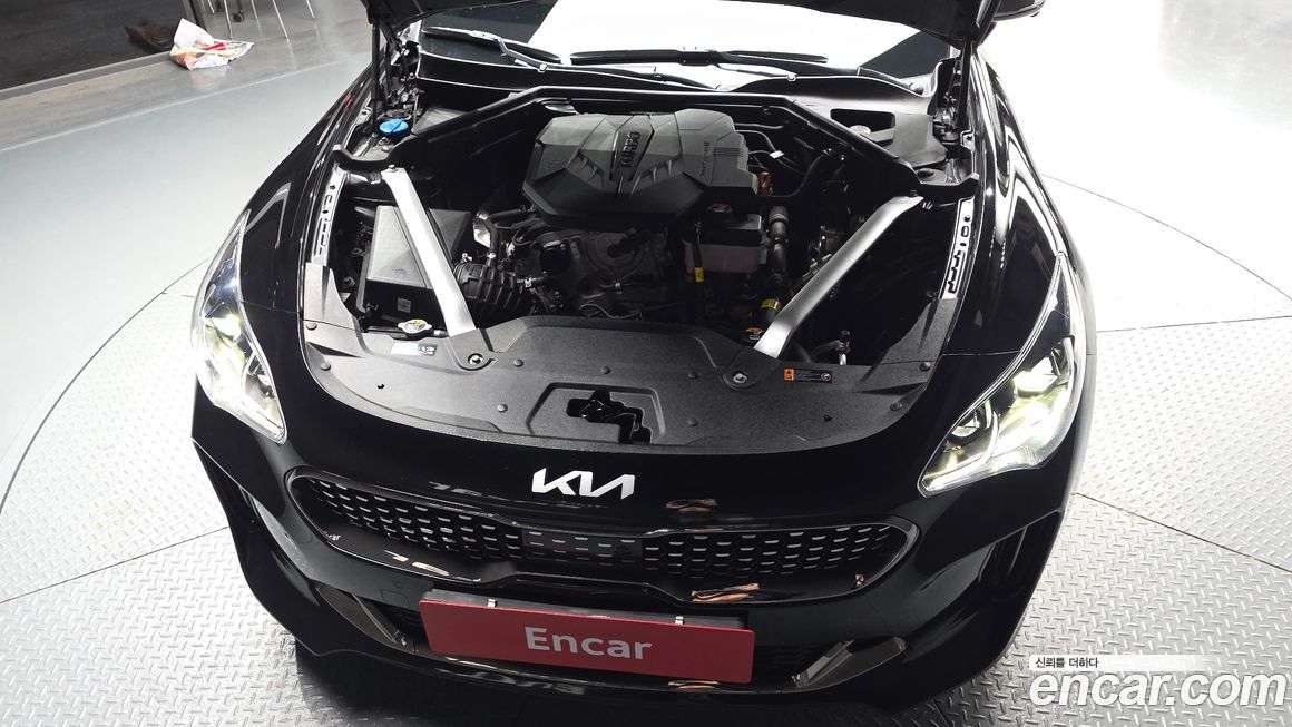 Kia Stinger 2023