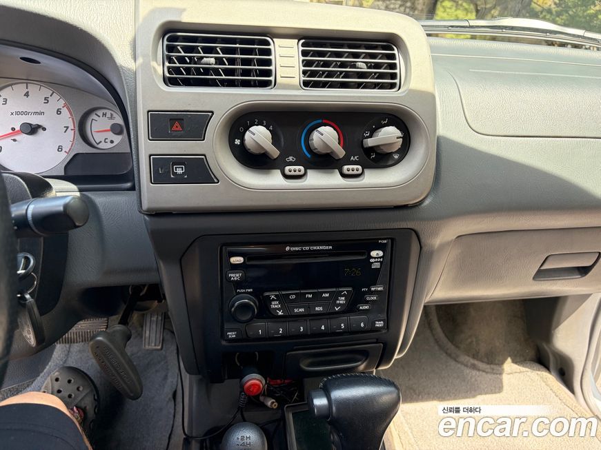 Nissan Frontier 2001