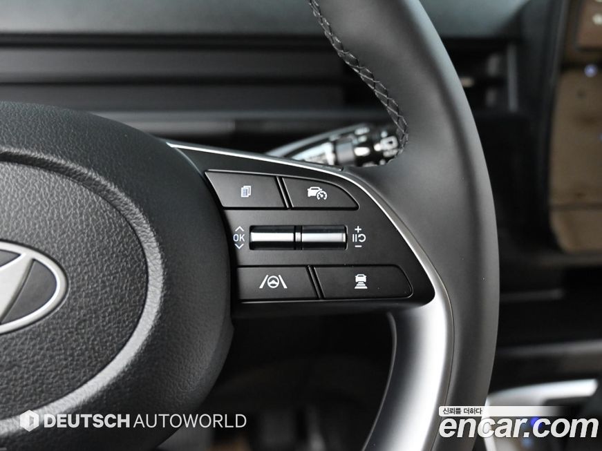 Hyundai Staria 2025