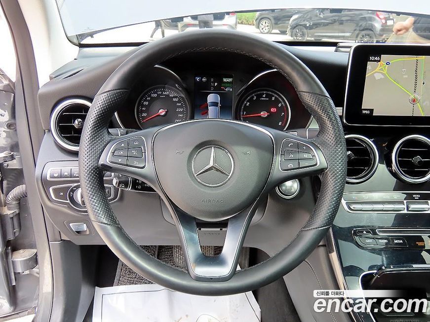 Mercedes-Benz GLC-Class 2019