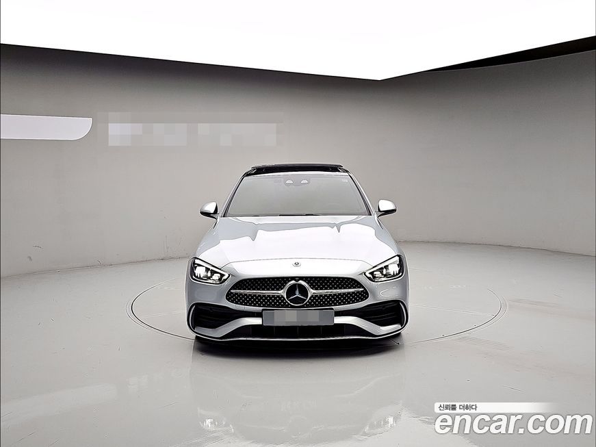 Mercedes-Benz C-Class 2023
