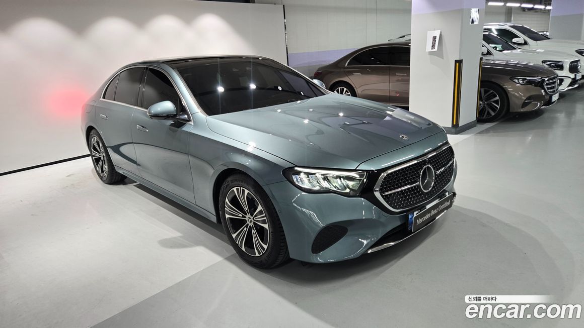 Mercedes-Benz E-Class 2025