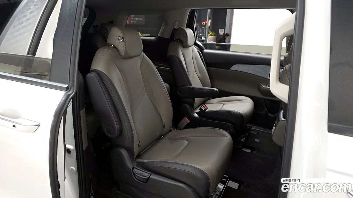 Kia Canival 2025