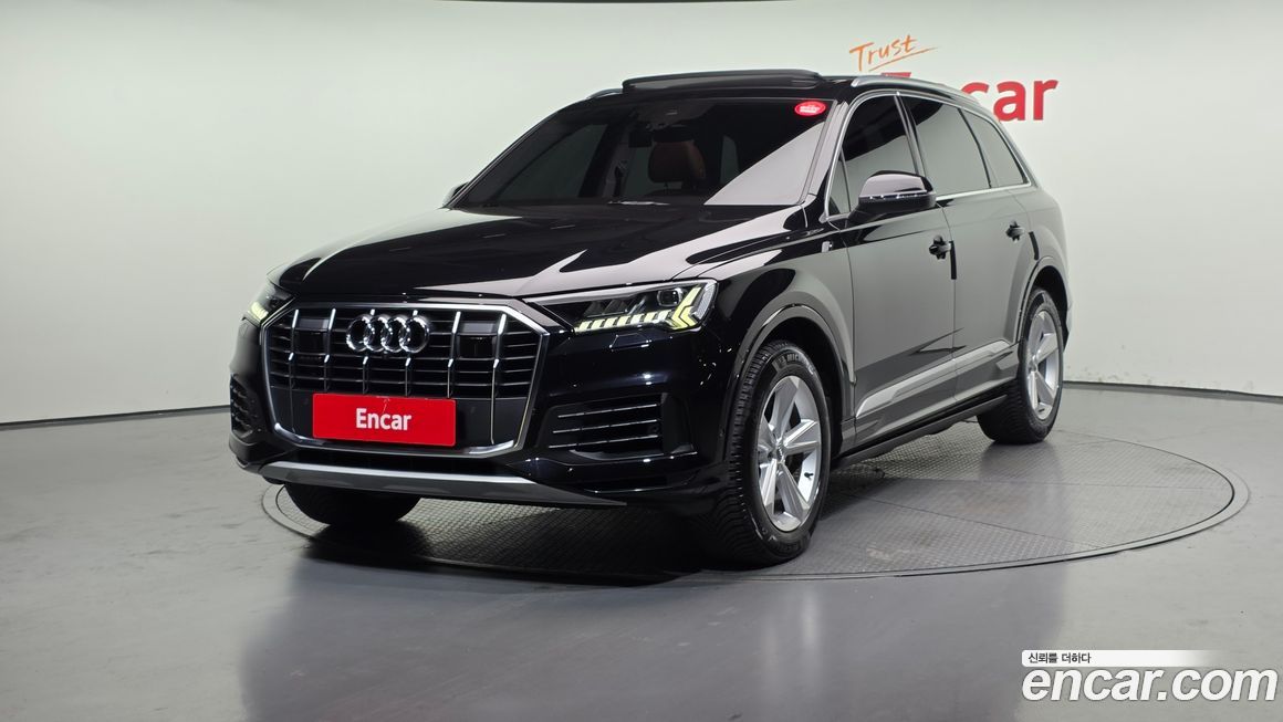 Audi Q7 2021
