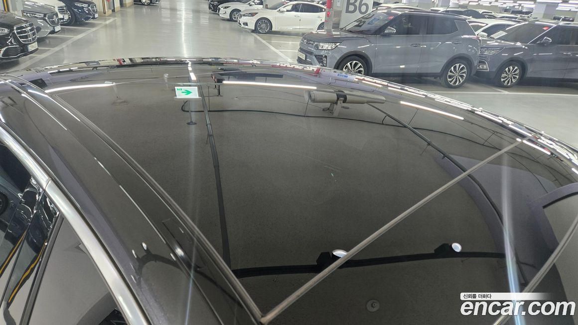 Mercedes-Benz E-Class 2025