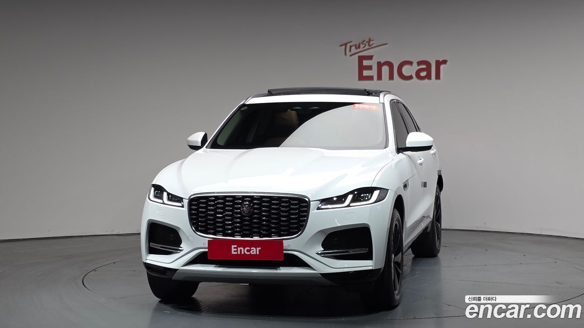 Jaguar F-PACE 2022