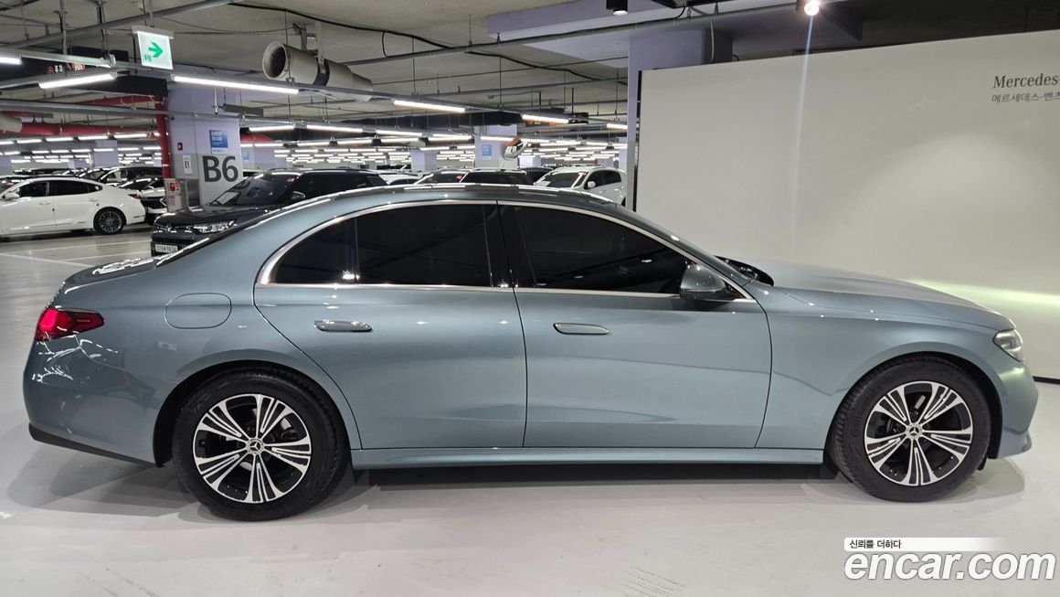 Mercedes-Benz E-Class 2025