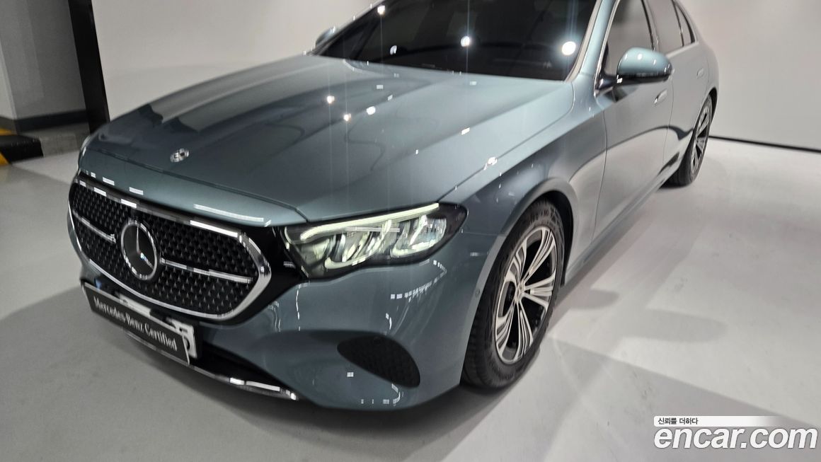 Mercedes-Benz E-Class 2025