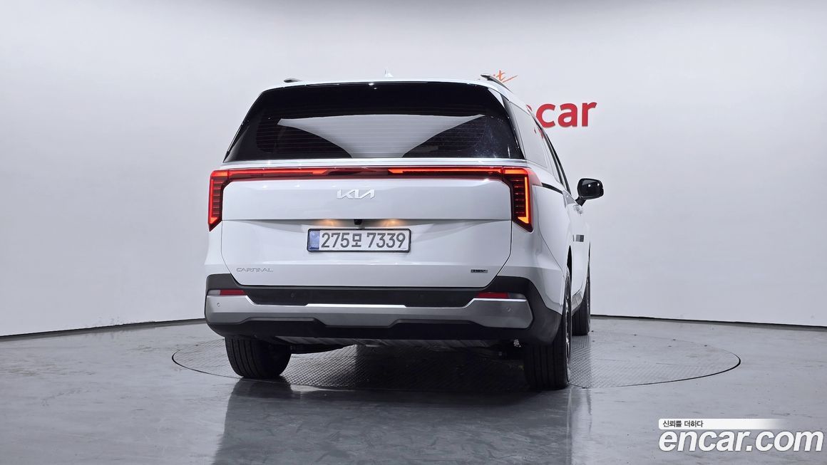 Kia Canival 2025