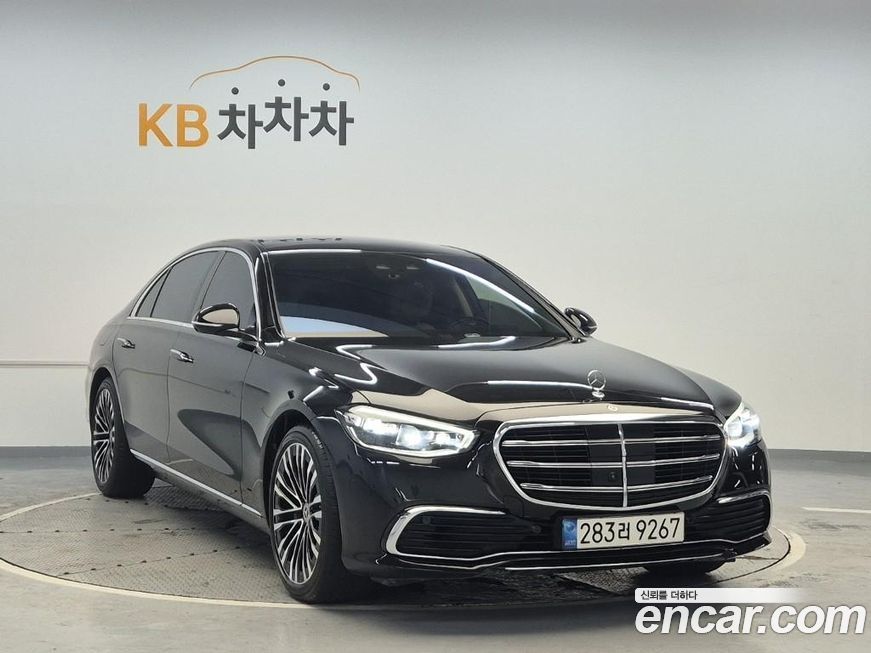 Mercedes-Benz S-Class 2021