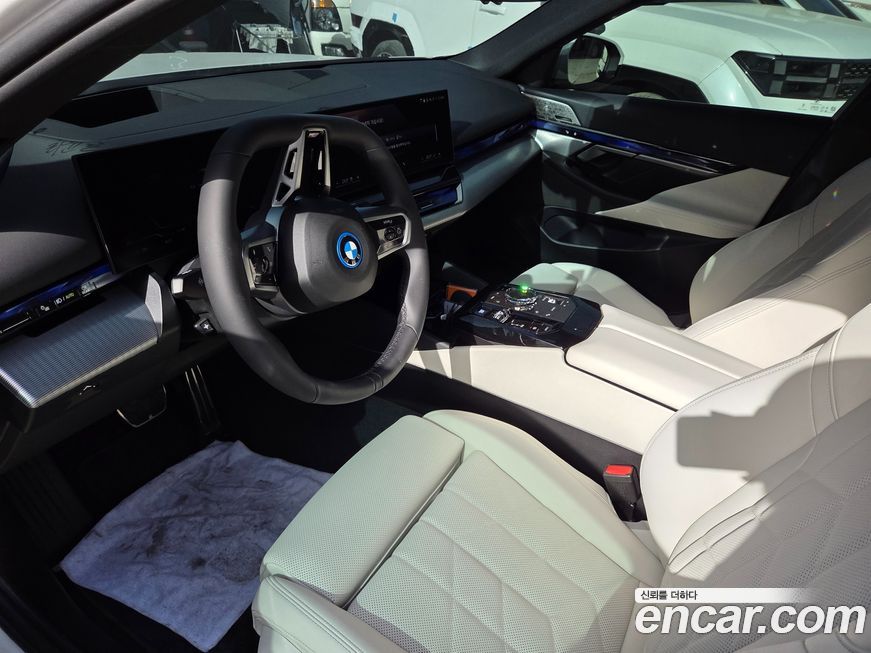 BMW i5 2026