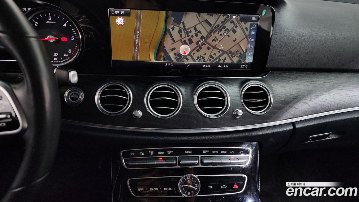 Mercedes-Benz E-Class 2019