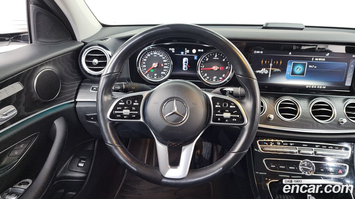 Mercedes-Benz E-Class 2019