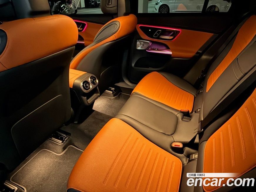 Mercedes-Benz GLC-Class 2025