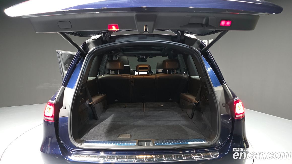 Mercedes-Benz GLS-Class 2021