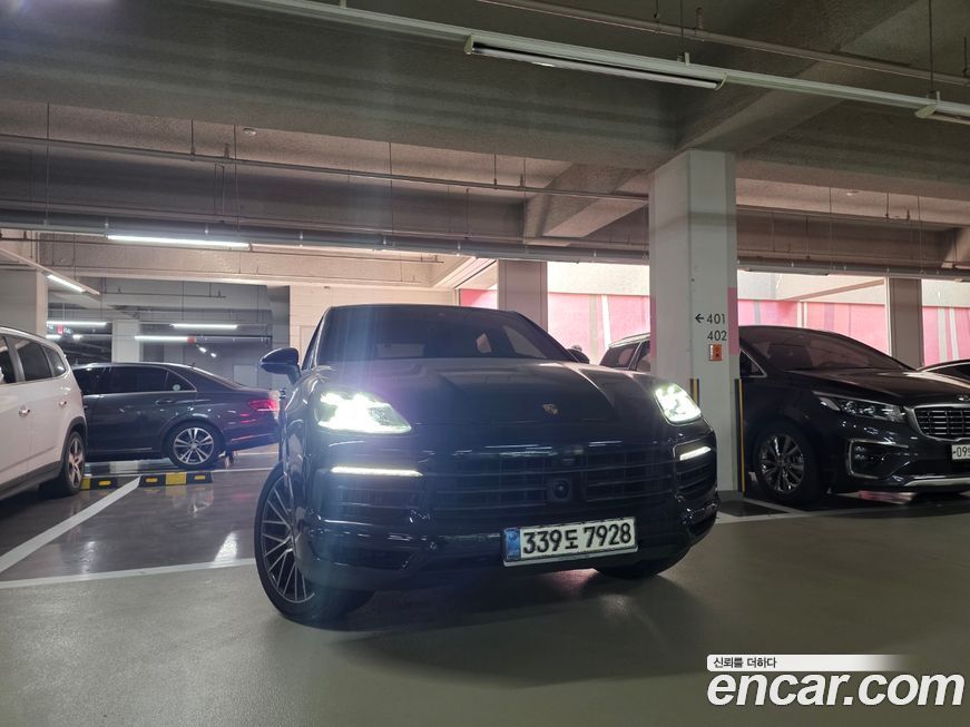 Porsche Cayenne 2020