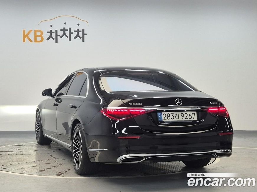 Mercedes-Benz S-Class 2021