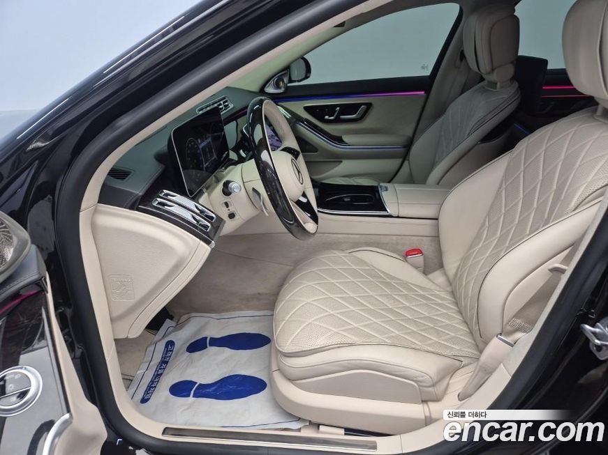 Mercedes-Benz S-Class 2021