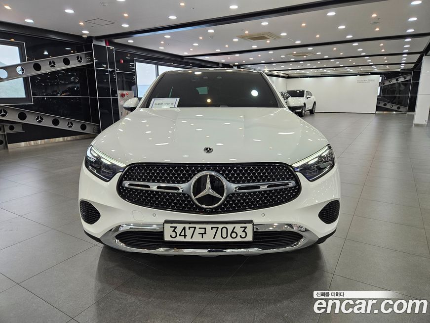 Mercedes-Benz GLC-Class 2026