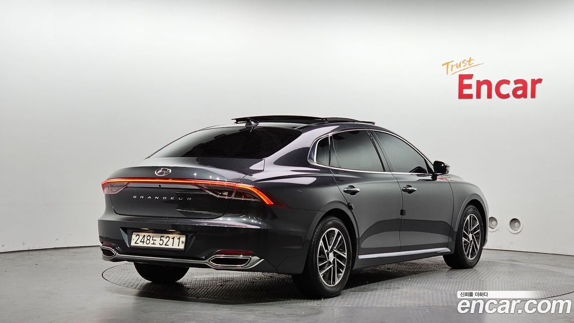 Hyundai Grandeur 2020