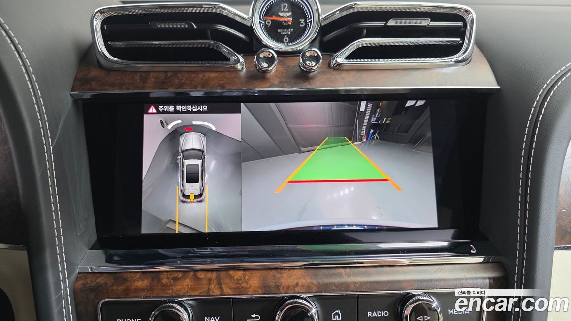 Bentley Bentayga 2025