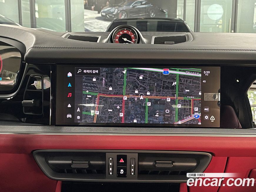 Porsche Cayenne 2025