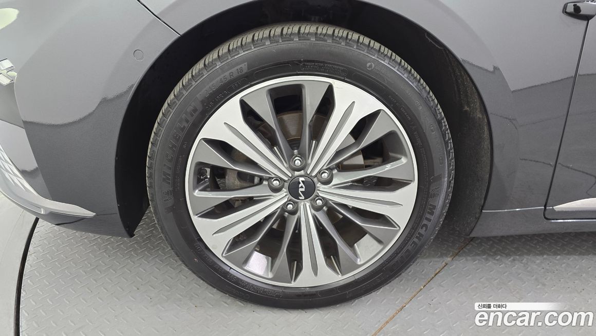 Kia K8 2023