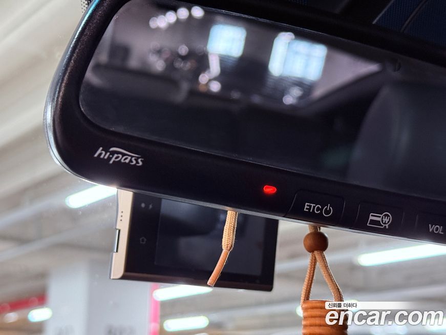 Hyundai Genesis 2010