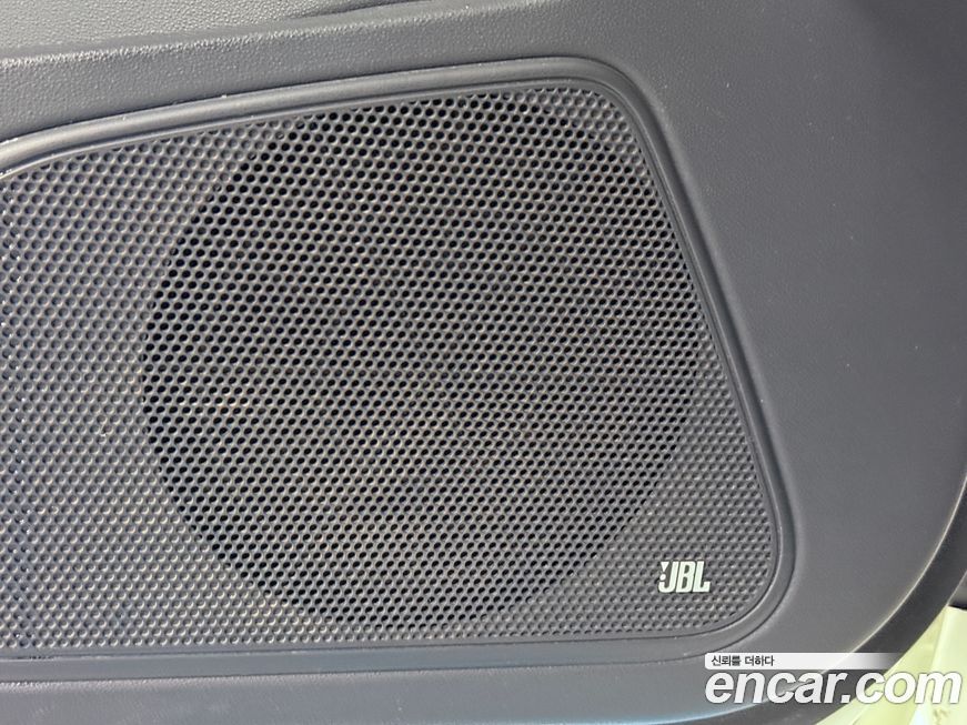 Hyundai Genesis 2010