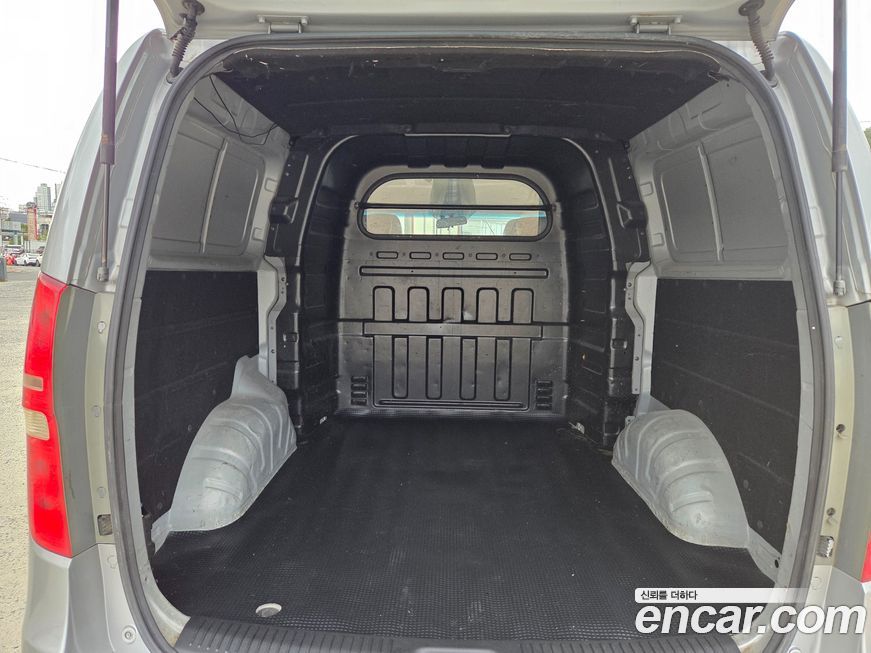 Hyundai Starex 2013