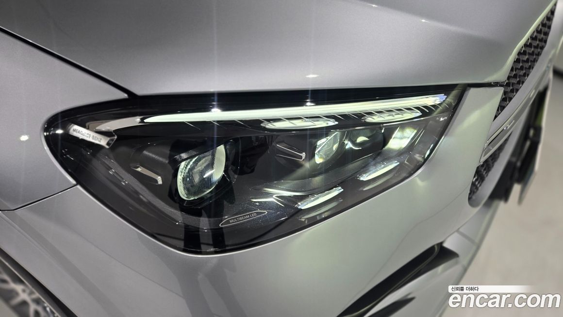 Mercedes-Benz GLE-Class 2025