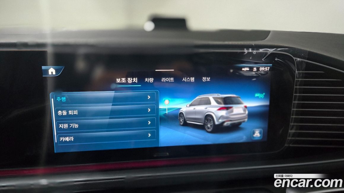 Mercedes-Benz GLE-Class 2025