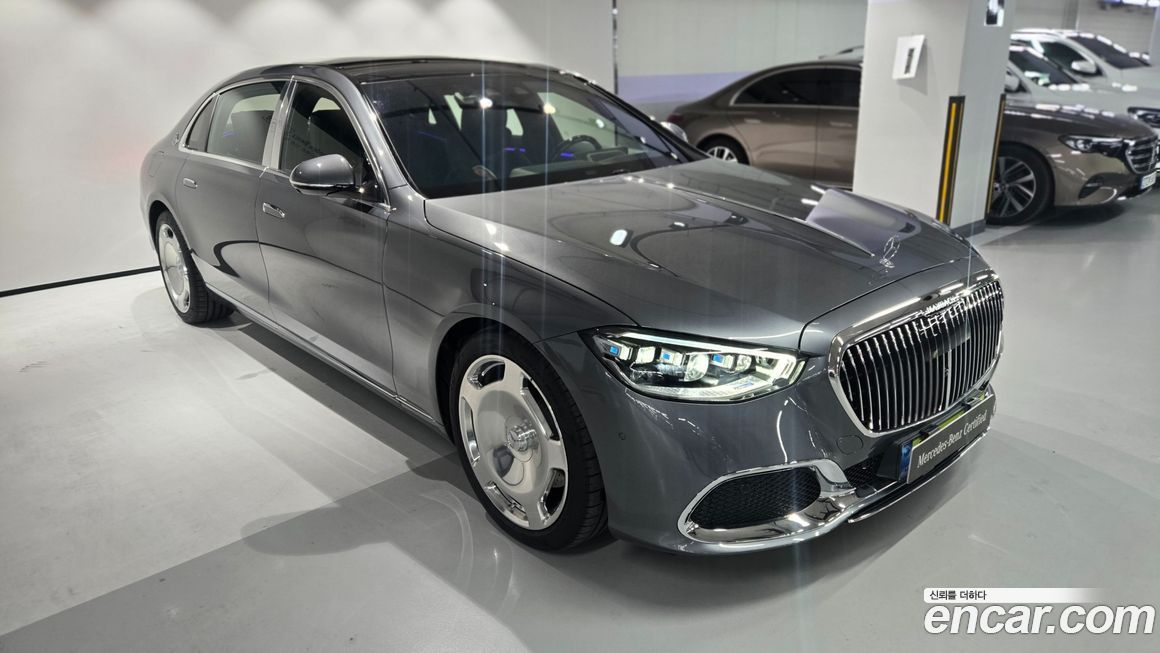 Mercedes-Benz S-Class 2025