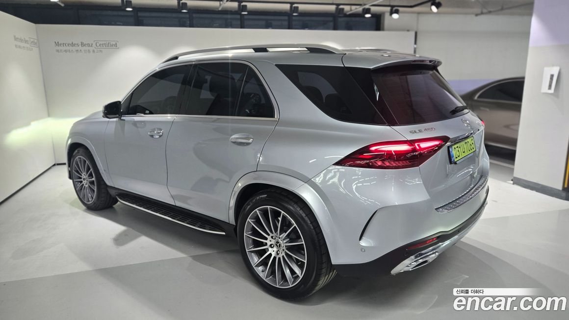 Mercedes-Benz GLE-Class 2025