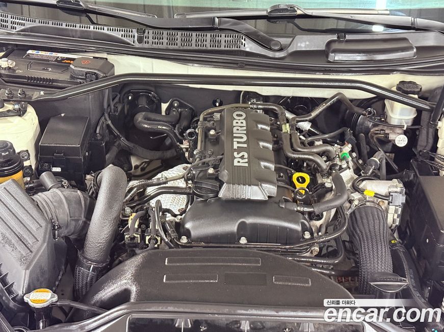 Hyundai Genesis 2010