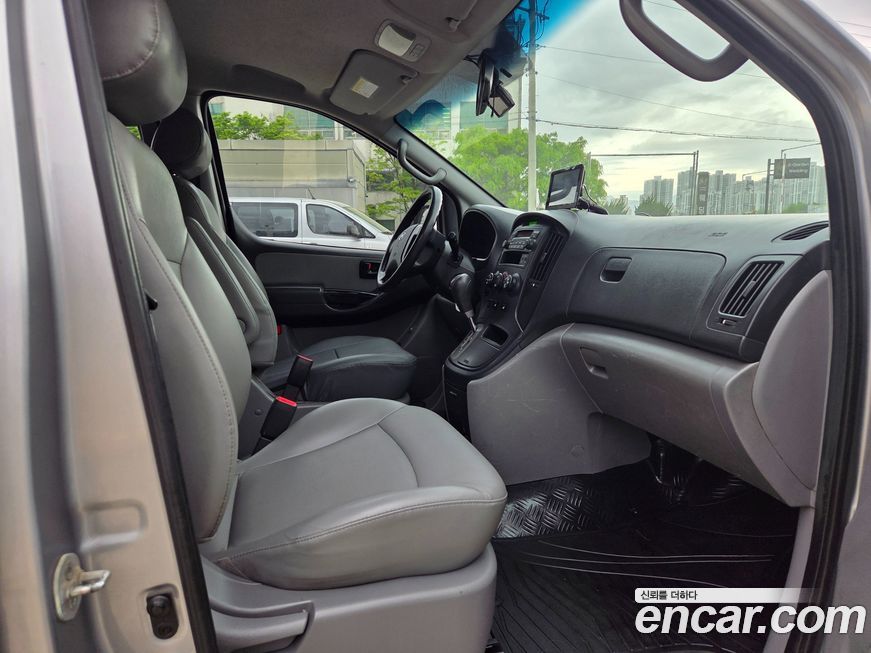 Hyundai Starex 2013