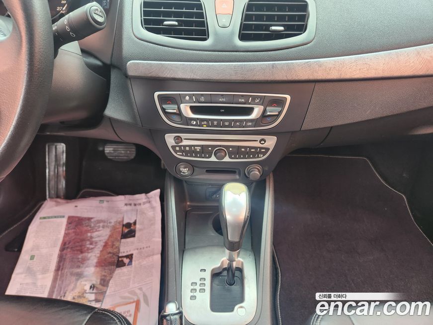 Renault-KoreaSamsung SM3 2010