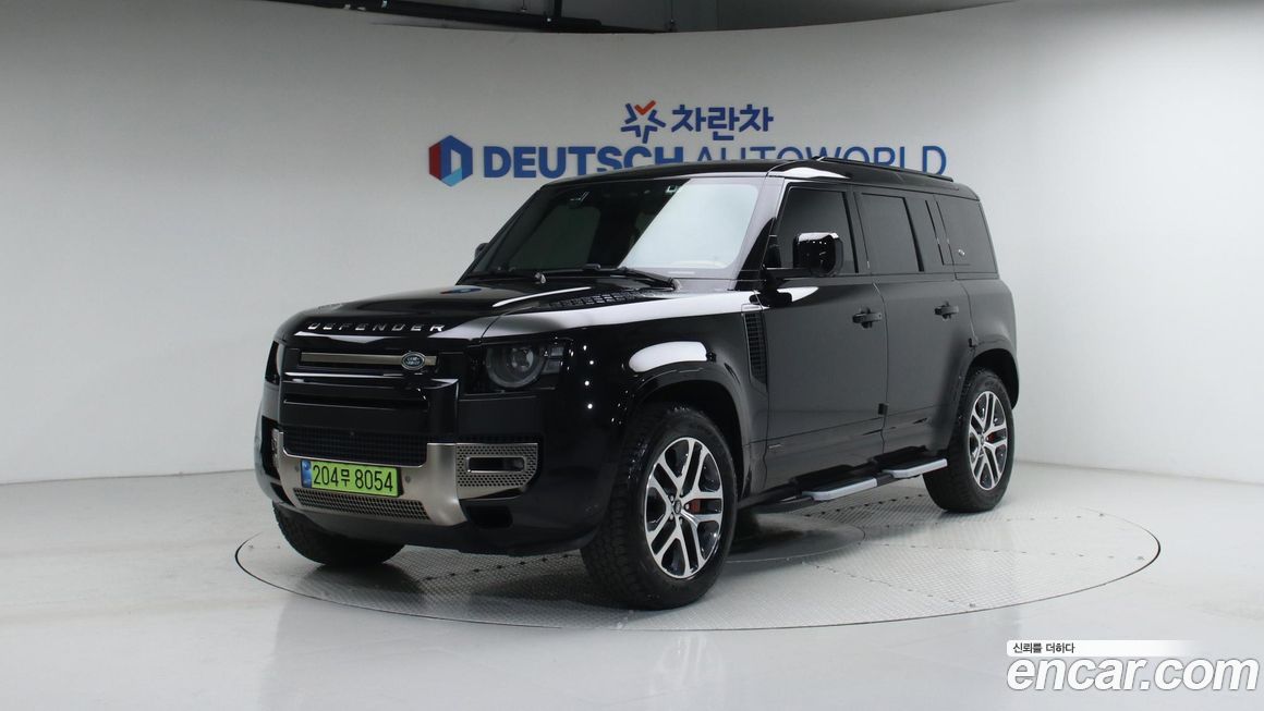 Land Rover Defender 2024