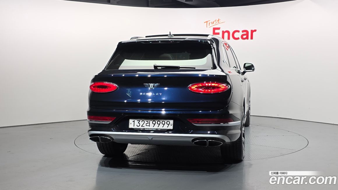 Bentley Bentayga 2025