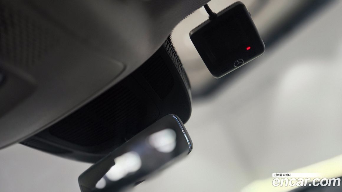 Mercedes-Benz GLE-Class 2025