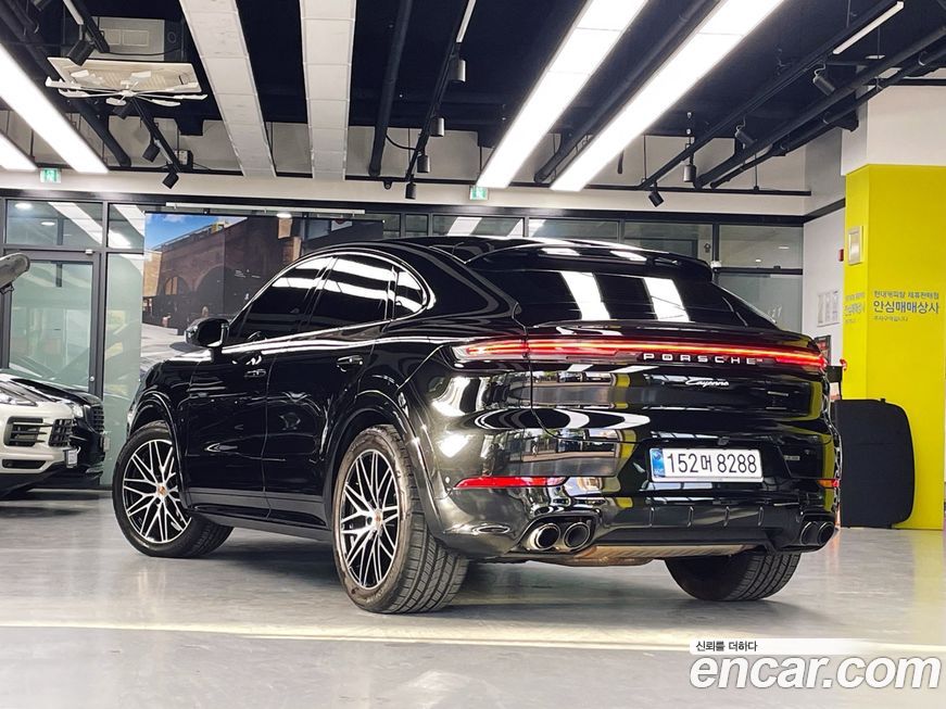 Porsche Cayenne 2025