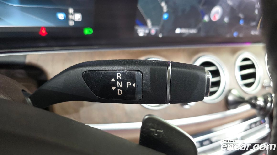 Mercedes-Benz E-Class 2017