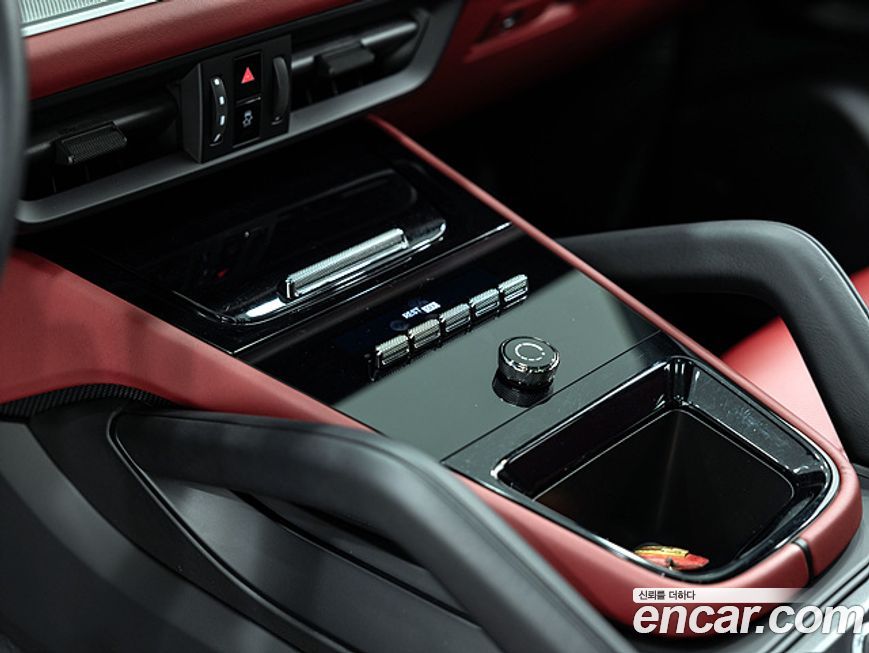 Porsche Cayenne 2024