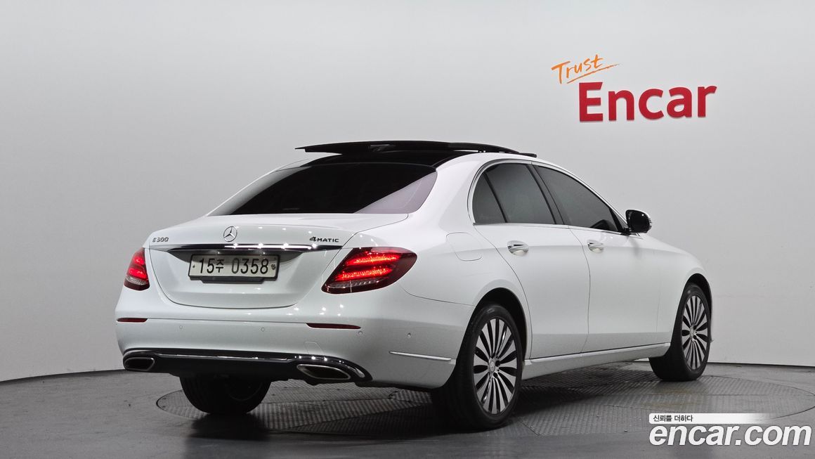 Mercedes-Benz E-Class 2017