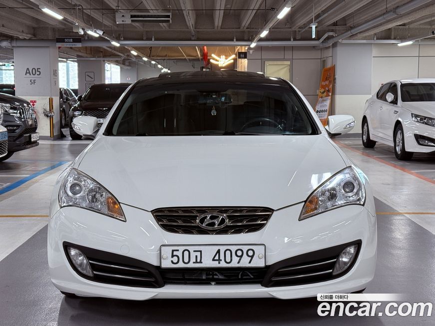 Hyundai Genesis 2010
