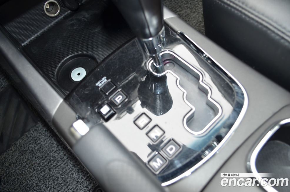 KG_Mobility_Ssangyong KORANDO 2015