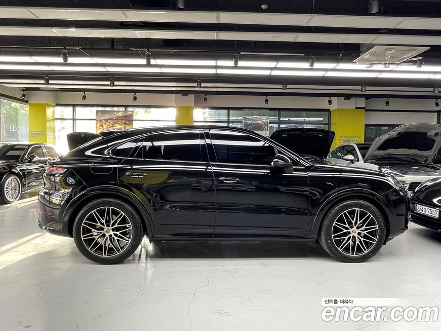 Porsche Cayenne 2025