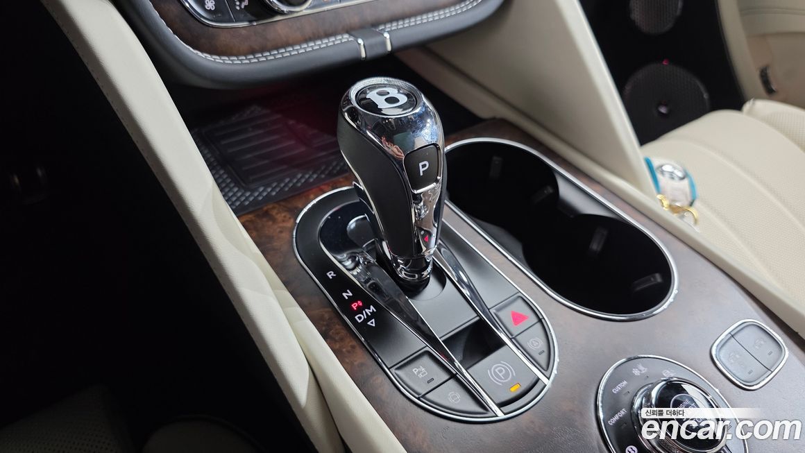 Bentley Bentayga 2025